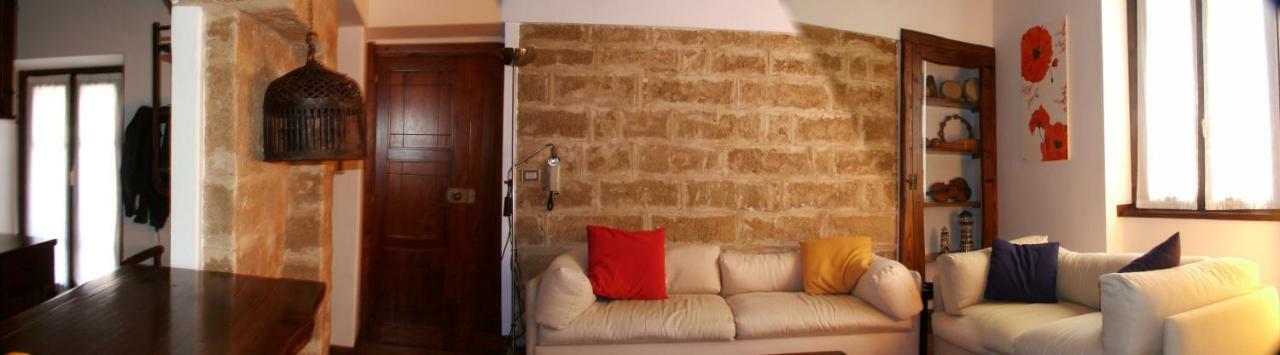 Cozy Apartment Mati Alghero Historic Center Exterior photo